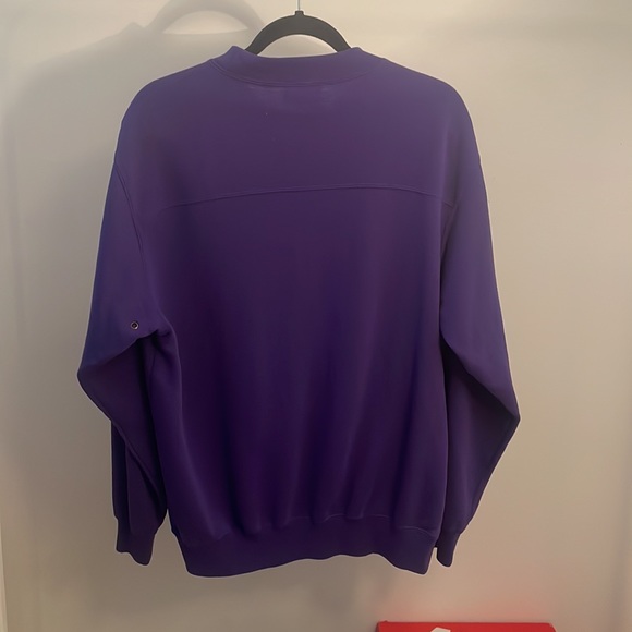 LA Lakers Crewneck Sweater - Picture 2 of 4